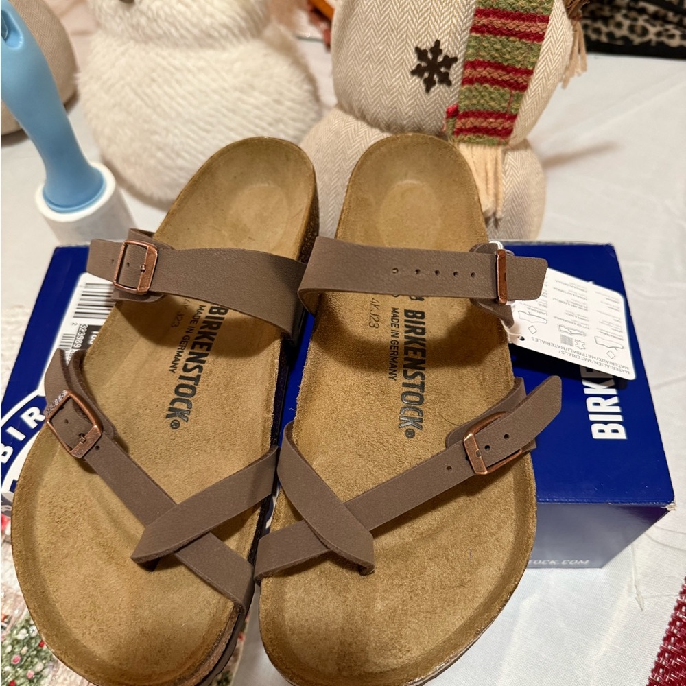 Birkenstock Tan Cross-Strap Sandals